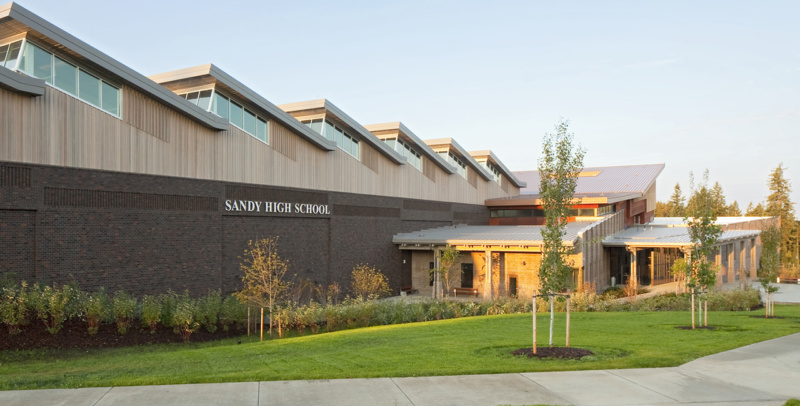 Sandy High School Exterior 1280x650